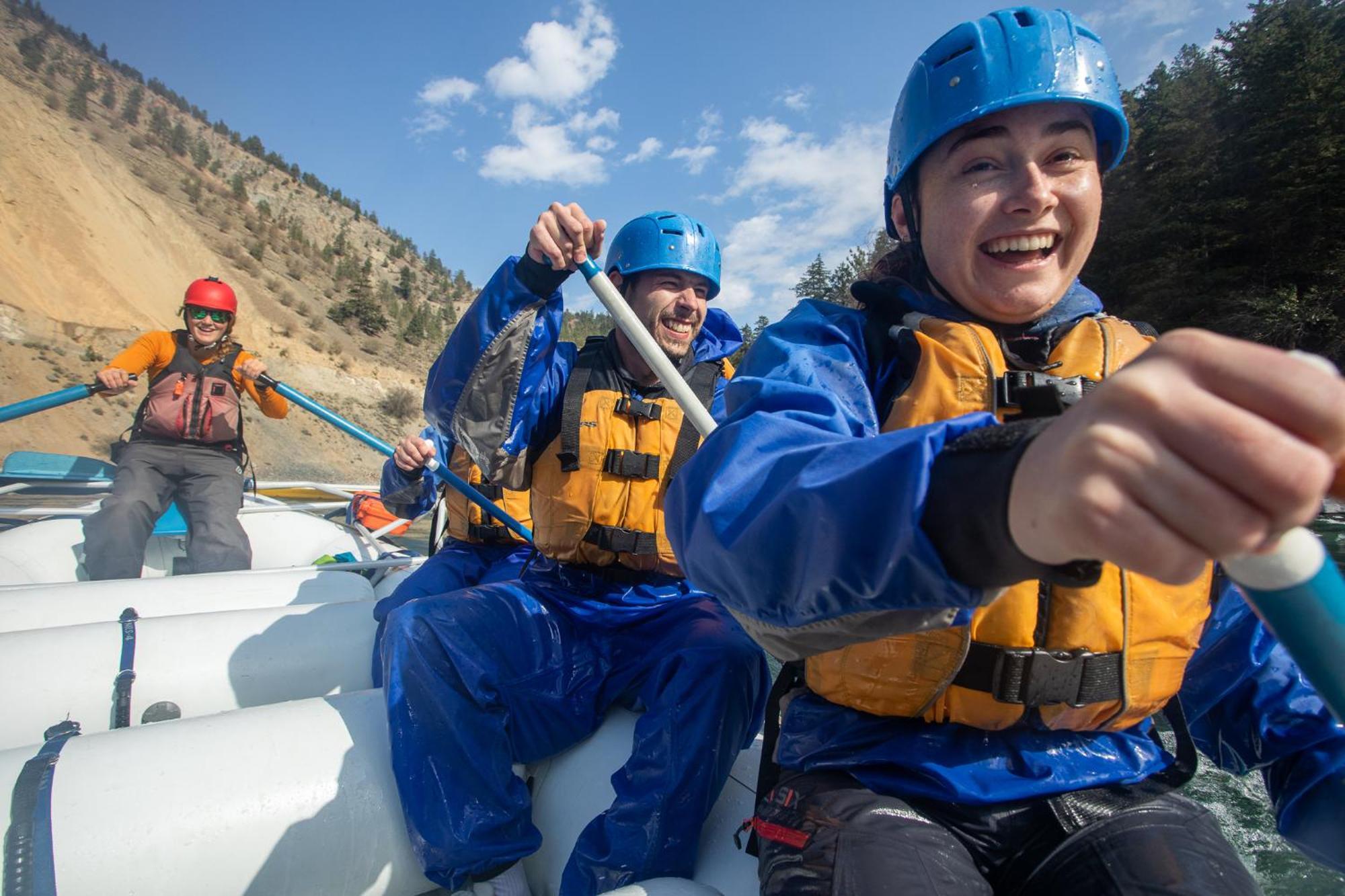 Kumsheen Rafting Resort Lytton エクステリア 写真